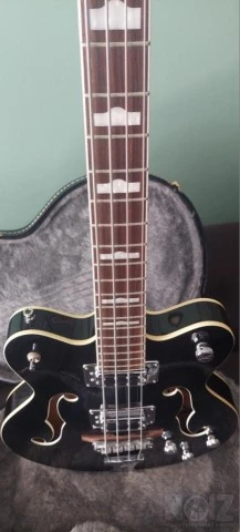 GRETSCH Electromatic, Semi Hollow Bass
