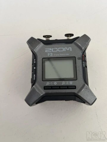 Zoom F3 field recorder