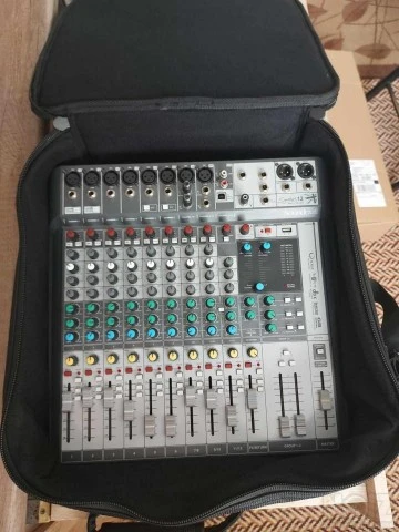 Soundcraft Signature 12
