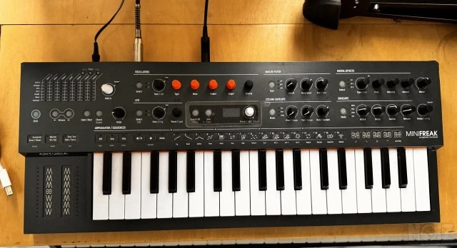 Arturia Mini Freak Synth