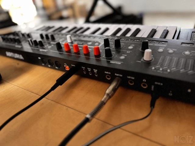 Arturia Mini Freak Synth