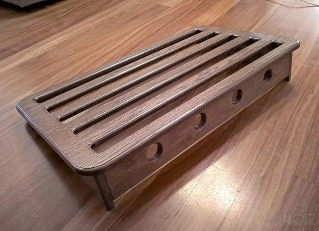 Custom Pedalboard - Πεταλιέρα DIY