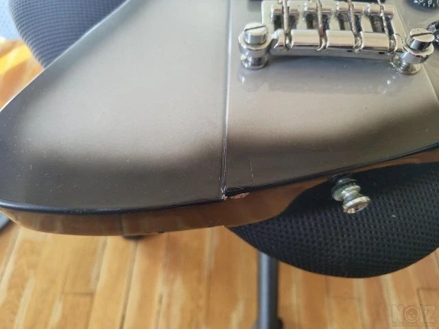 Epiphone Limited Edition Thunderbird IV 