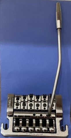 Kahler Tremelo 2215 Stud Mount model. Vi