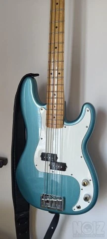 Fender Player Precision