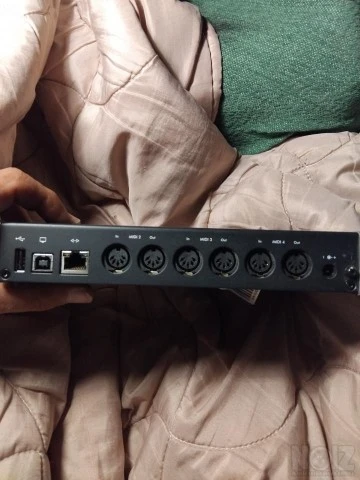 iConnectMIDI4+