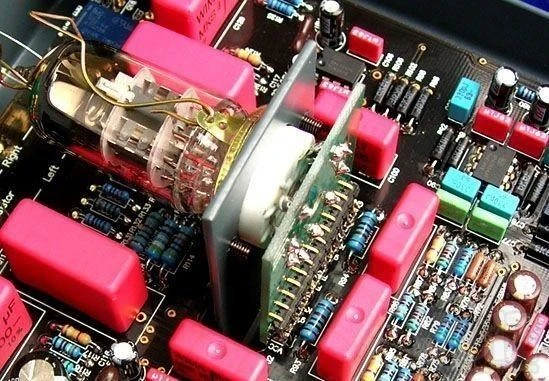 DAC  Xindak  DAC - 8