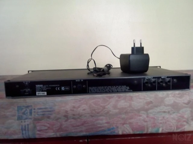 Yamaha REV-100 Digital Reverberator