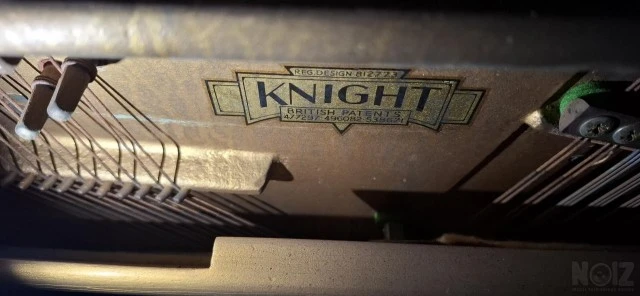 Upright Piano Knight K10 HD
