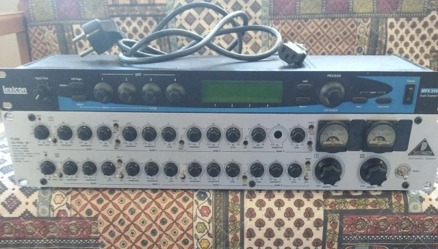 Lexicon mpx550 Behringer T1951