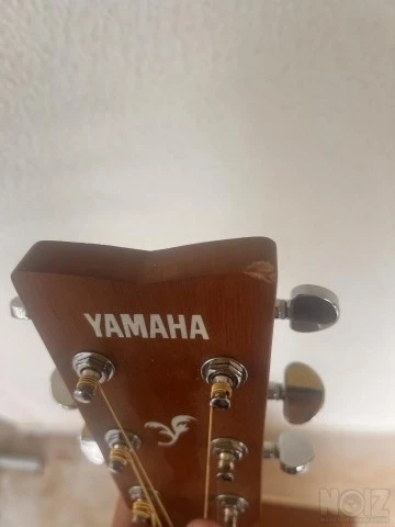 Yamaha f370