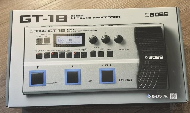 Boss GT-1B + Θήκη Boss