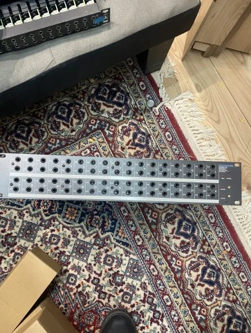 Mackie 32.8 HARD CASE + patch bay ΝΕΑ ΤΙΜΗ