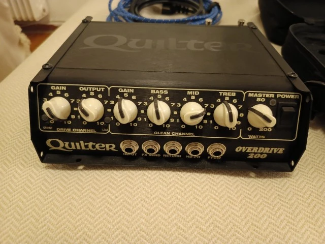 Quilter od 200 + footswitch + case