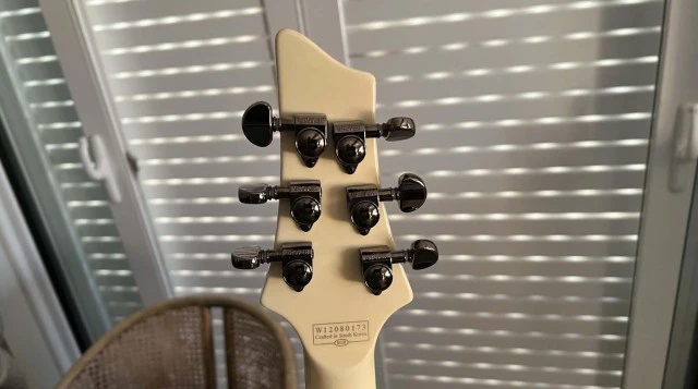 Schecter Blackjack ATX-C1 FR Korea + hard case