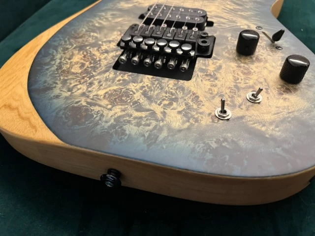 Reaper-6 FR S Satin Sky Burst (SSKYB)