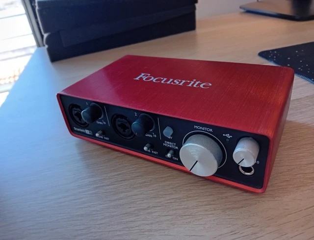 Focusrite Scarlett 2i2 2nd Gen