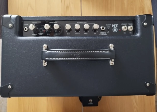 Blackstar HT-5 Combo