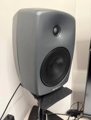 Genelec 8040B