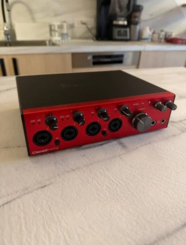 Focusrite Clarett+ 4Pre