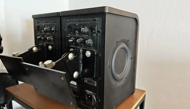 Focal Shape 50