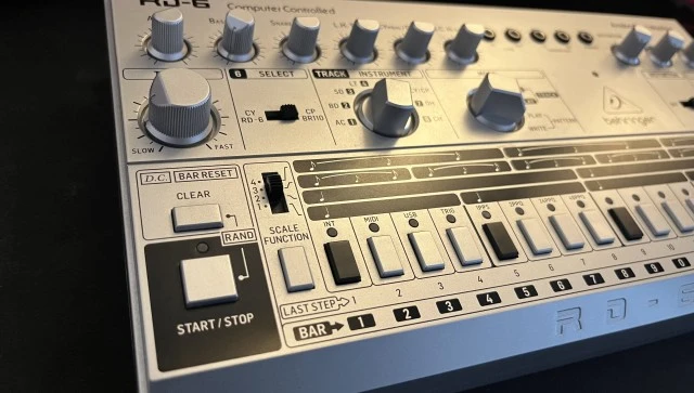 Behringer RD-6