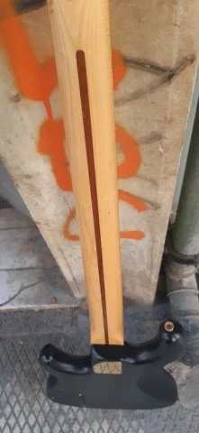 Fender Precision Bass Lyte (Japan, 1994)