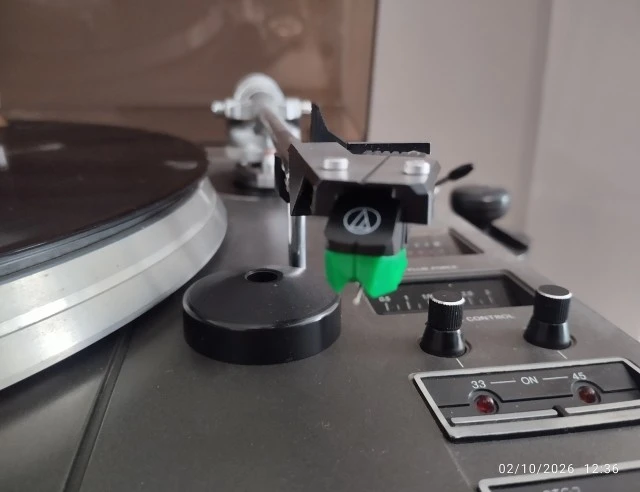 Philips 877