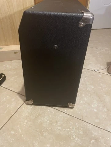 Fender Roc Pro 1000