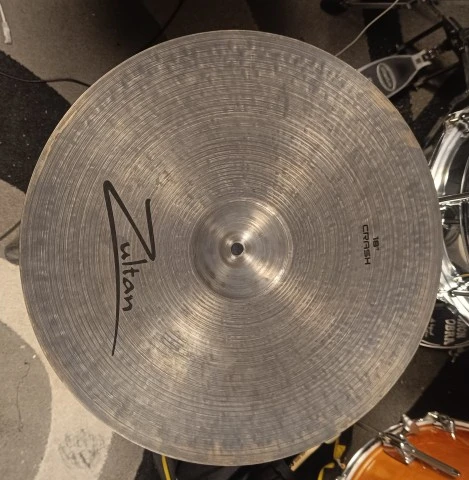 Zultan Dark Matter Crash 18"