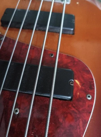 Fender Jazz Bass V USA – 5χορδο – Modified