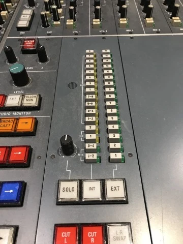Neve VR36 - 36κάναλη Αναλογική Κονσόλα Ηχογράφησης