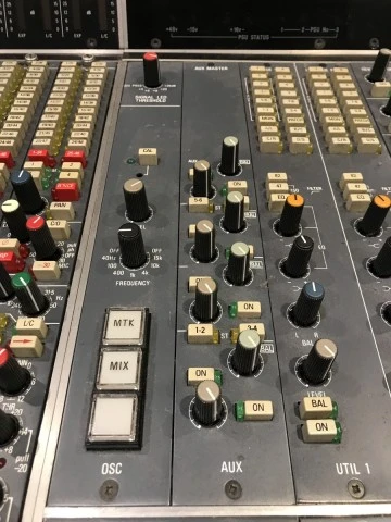 Neve VR36 - 36κάναλη Αναλογική Κονσόλα Ηχογράφησης