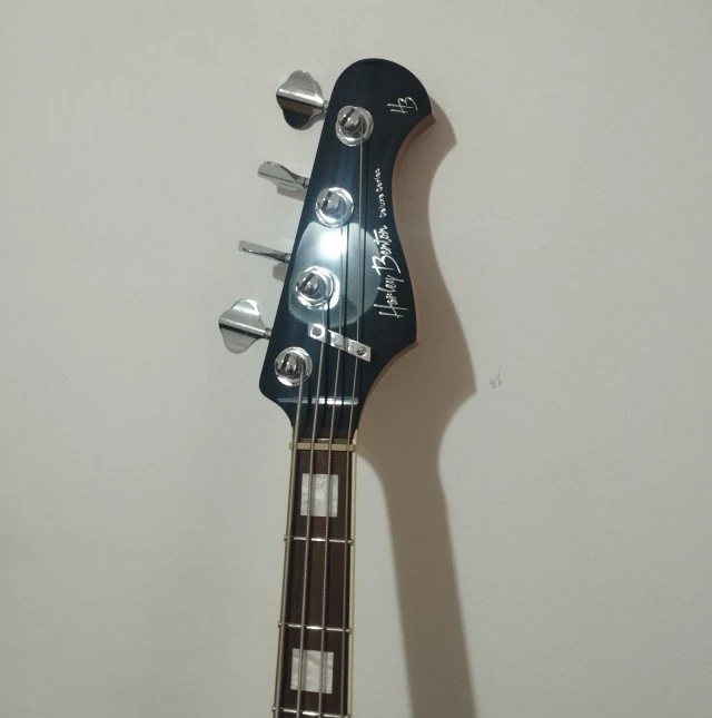 Harley Benton MV-4P