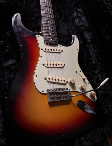 Fender Custom Shop Stratocaster - Willcutt True '62 Journeyman Relic 2016