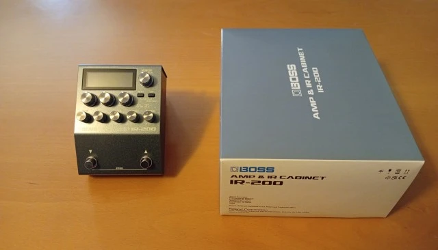 Boss IR-200 Amp & IR Cab Simulator
