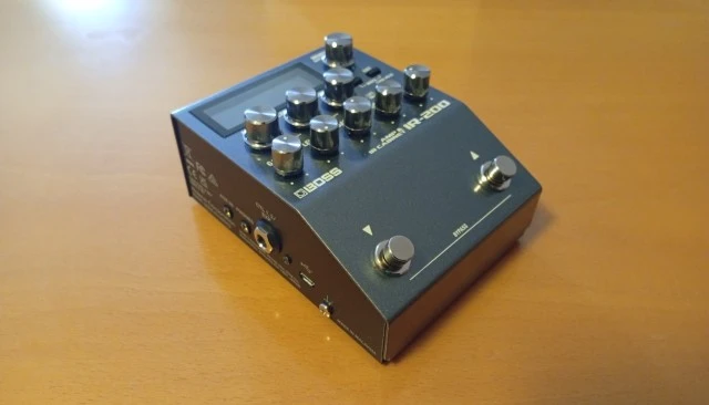 Boss IR-200 Amp & IR Cab Simulator