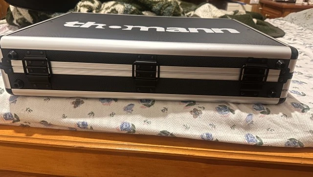 Case pedal