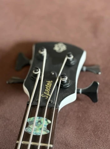 Spector Cris Kael