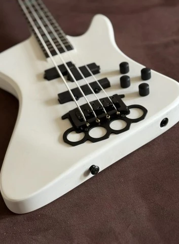 Spector Cris Kael