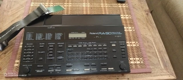 Roland RA-50