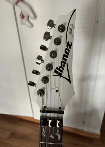 Ibanez JEM JR Dimarzio Pickups