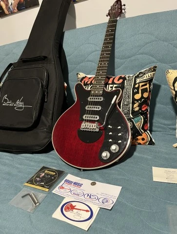 Brian May Guitars Red Special