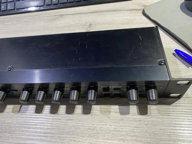 Alesis 3630 Compressor