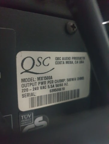 QSC MX1500a