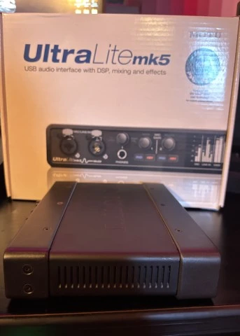 MOTU Ultralite Mk5