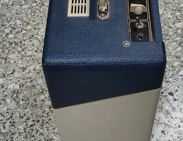Vox AC4C1-TV