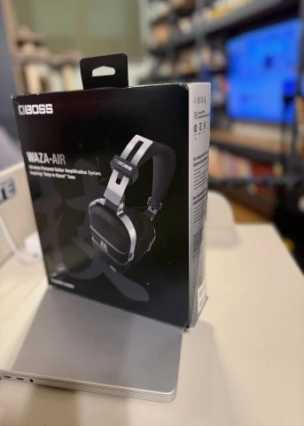 Boss WAZA air guitar headphones