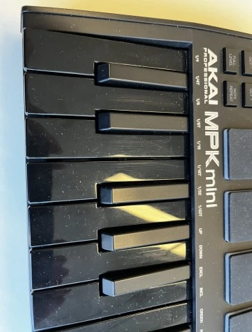 Akai Professional MPK Mini