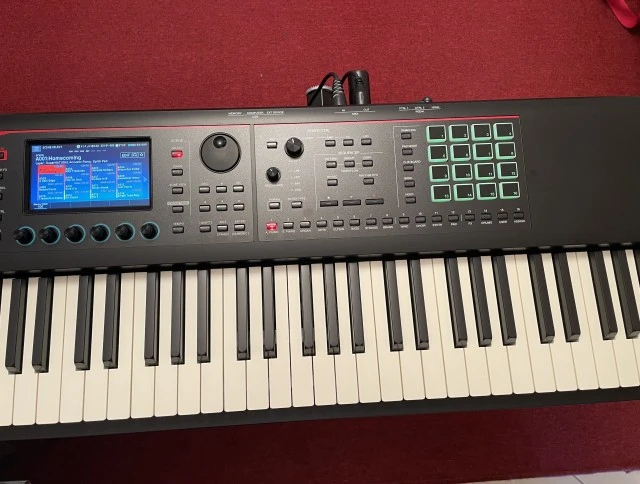 Roland Fantom 08